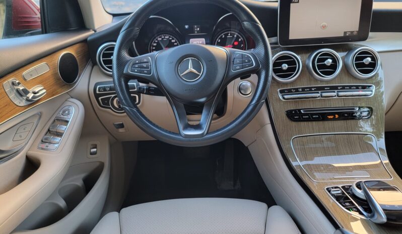 
								2017 Mercedes Benz GLC300 full									