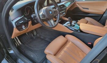 
									2019 BMW 530i xDrive full								