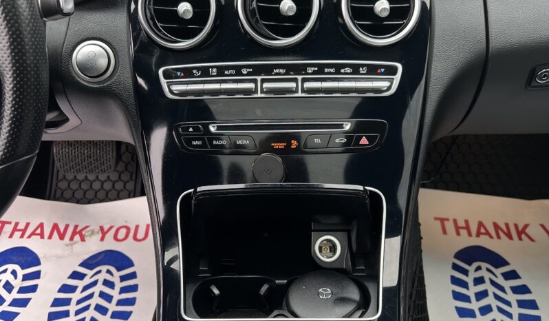 
								2017 Mercedes Benz C300 4Matic full									