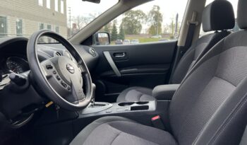 
									2012 Nissan Rogue S full								