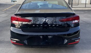 
									2020 Hyundai Elantra SEL full								