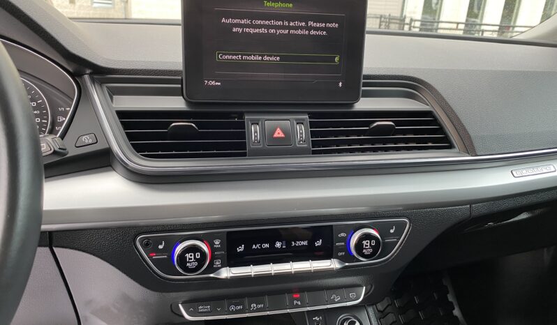 
								2019 Audi Q5 Komfort full									